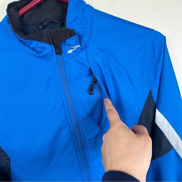 Brooks Infiniti Jacket Womens Small Blue Windbreaker Full Zip Running Outdoors - Picture 5 of 10